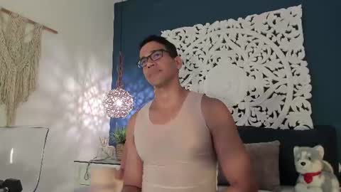 Snapshot of jacobdraven chatting on 07/14/26, 02:05 jacobdraven online show from 07/14/26, 02:05