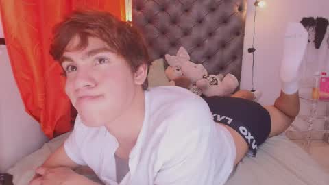 Snapshot of jacobelord chatting on 03/26/26, 04:01 jacobelord online show from 03/26/26, 04:01