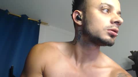 Snapshot of jacobjamess chatting on 12/13/24, 11:39 jacobjamess online show from 12/13/24, 11:39