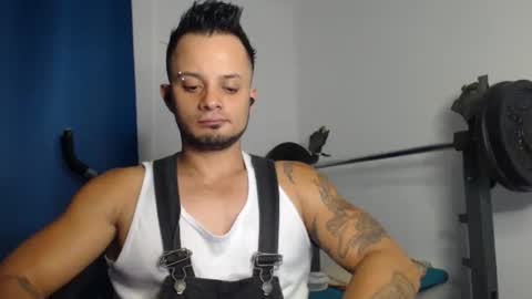 Snapshot of jacobjamess chatting on 12/29/24, 01:56 jacobjamess online show from 12/29/24, 01:56