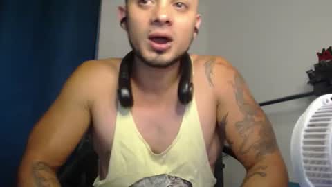 Snapshot of jacobjamess chatting on 01/30/25, 11:34 jacobjamess online show from 01/30/25, 11:34