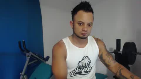 Snapshot of jacobjamess chatting on 11/24/25, 01:00 jacobjamess online show from 11/24/25, 01:00