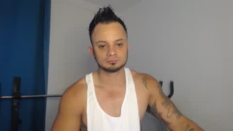 Snapshot of jacobjamess chatting on 11/30/25, 12:31 jacobjamess online show from 11/30/25, 12:31