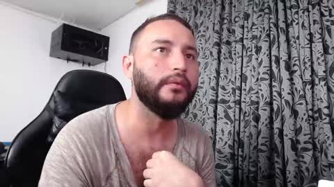 Snapshot of jacobkingd chatting on 02/21/25, 01:22 jacobkingd online show from 02/21/25, 01:22