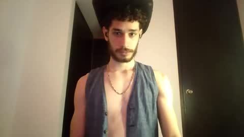 JACOB  ROBIN online show from 10/28/25, 04:42