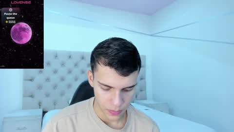 Snapshot of jacobrobeerts chatting on 11/16/25, 09:20 Jacob online show from 11/16/25, 09:20