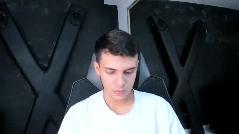 Snapshot of jacobrobeerts chatting on 11/21/25, 09:46 Jacob online show from 11/21/25, 09:46