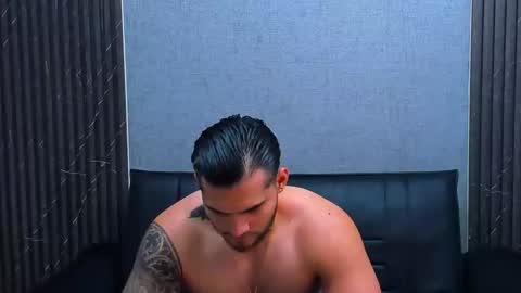 jacobsthorm online show from 10/15/25, 07:47