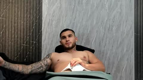 Snapshot of jacobsthorm chatting on 03/28/26, 11:48 jacobsthorm online show from 03/28/26, 11:48