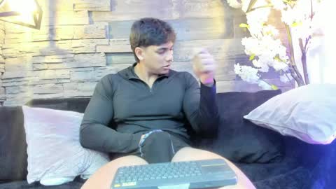 Jacob Stonne online show from 04/07/26, 11:54
