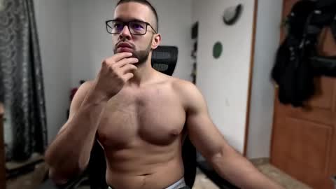 Snapshot of jacobt77 chatting on 02/09/25, 08:34 Jacob online show from 02/09/25, 08:34