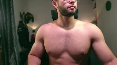 Snapshot of jacobt77 chatting on 04/22/26, 01:19 Jacob online show from 04/22/26, 01:19