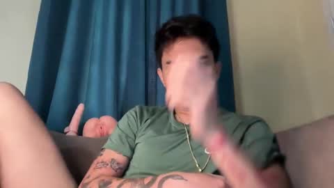 Snapshot of jacobthebezt chatting on 04/04/26, 11:46 Jacob online show from 04/04/26, 11:46