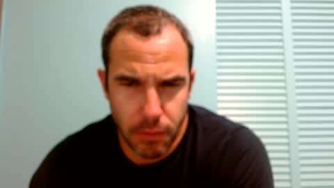 Snapshot of jacoff38 chatting on 02/11/25, 02:25 jacoff38 online show from 02/11/25, 02:25