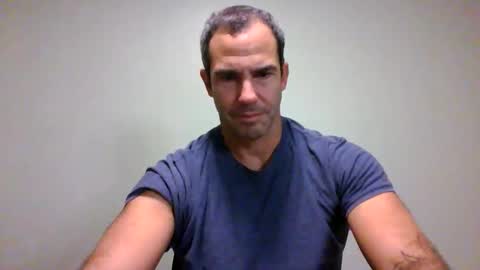 Snapshot of jacoff38 chatting on 11/07/25, 01:44 jacoff38 online show from 11/07/25, 01:44