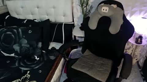 Jacque online show from 02/27/25, 09:47