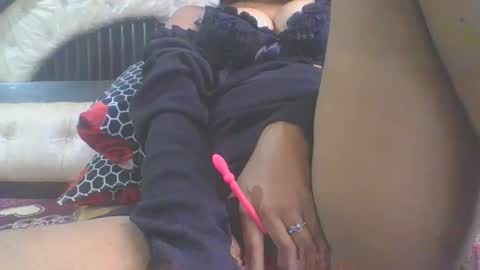 jacqueline_fernandez online show from 09/15/25, 06:24