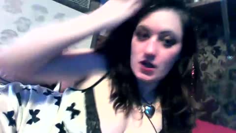 Snapshot of jacquelinestone56 chatting on 01/10/25, 06:20 Jacqueline Stone online show from 01/10/25, 06:20