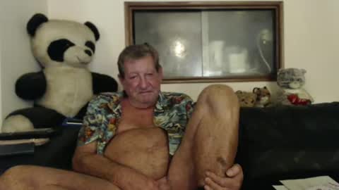 Snapshot of jacques_de_france chatting on 01/04/25, 01:10 Jacques online show from 01/04/25, 01:10