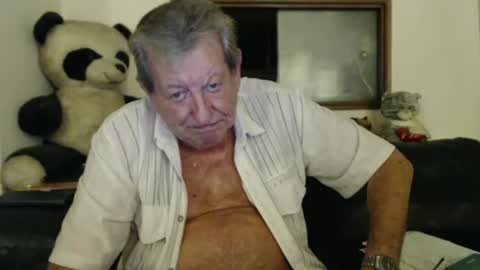 Snapshot of jacques_de_france chatting on 03/11/25, 02:43 Jacques online show from 03/11/25, 02:43