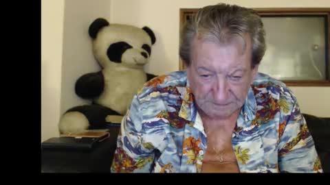 Snapshot of jacques_de_france chatting on 09/21/25, 03:19 Jacques online show from 09/21/25, 03:19