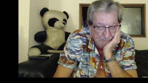 Snapshot of jacques_de_france chatting on 09/22/25, 03:41 Jacques online show from 09/22/25, 03:41