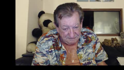 Snapshot of jacques_de_france chatting on 11/25/25, 04:01 Jacques online show from 11/25/25, 04:01