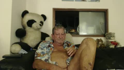 Snapshot of jacques_de_france chatting on 01/14/26, 03:34 Jacques online show from 01/14/26, 03:34