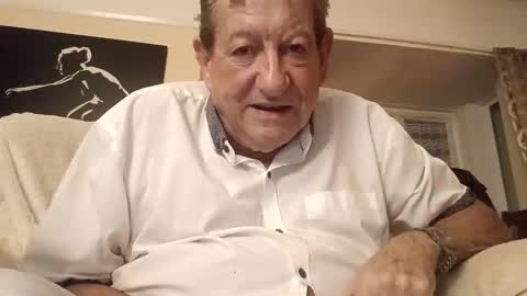 Snapshot of jacques_de_france chatting on 02/06/26, 12:04 Jacques online show from 02/06/26, 12:04