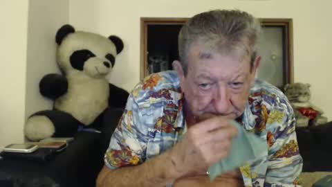 Snapshot of jacques_de_france chatting on 04/22/26, 04:04 Jacques online show from 04/22/26, 04:04