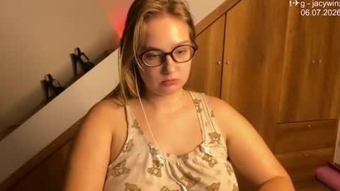 Snapshot of jacywinslat chatting on 07/06/26, 07:16 jacywinslat online show from 07/06/26, 07:16