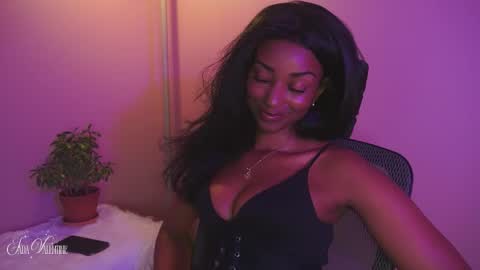 Snapshot of jada_valentine chatting on 03/20/26, 03:44 Jada online show from 03/20/26, 03:44