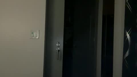 Snapshot of jadbate7 chatting on 09/17/25, 06:59 jadbate7 online show from 09/17/25, 06:59