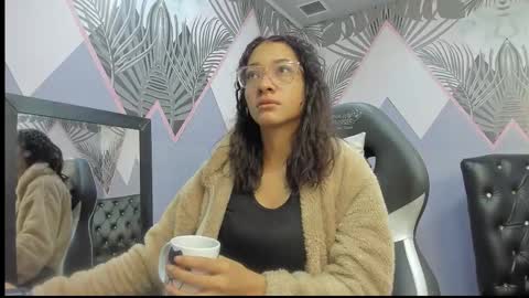 Snapshot of jadde_greyy_ chatting on 12/14/25, 11:48 Jadde Greyy online show from 12/14/25, 11:48