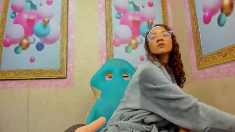 Snapshot of jadde_greyy_ chatting on 02/25/26, 02:43 Jadde Greyy online show from 02/25/26, 02:43