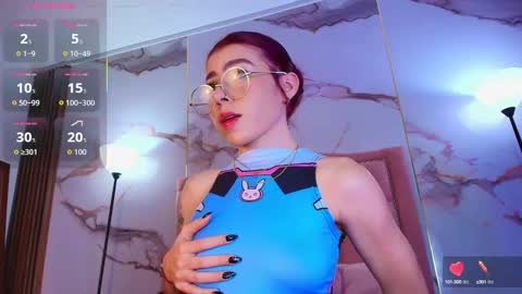 Jade  online show from 09/18/25, 10:23