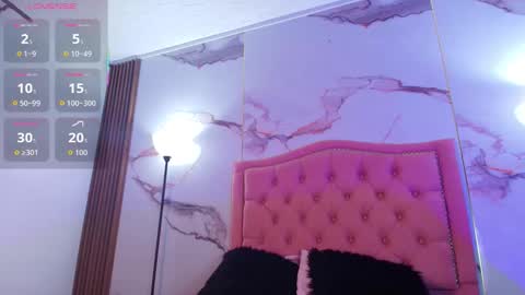 Jade  online show from 10/11/25, 10:08