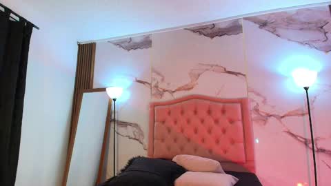 Snapshot of jade__20 chatting on 04/14/26, 02:45 Jade online show from 04/14/26, 02:45