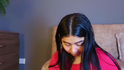 Snapshot of jade_brunnette chatting on 05/24/26, 08:14 Jade Brunete online show from 05/24/26, 08:14