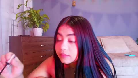 Snapshot of jade_brunnette chatting on 07/06/26, 08:33 Jade Brunete online show from 07/06/26, 08:33