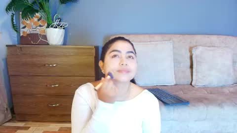 Snapshot of jade_brunnette chatting on 07/12/26, 08:11 Jade Brunete online show from 07/12/26, 08:11