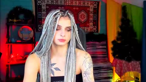 Snapshot of jade_castle chatting on 12/24/24, 12:22 jade_castle online show from 12/24/24, 12:22