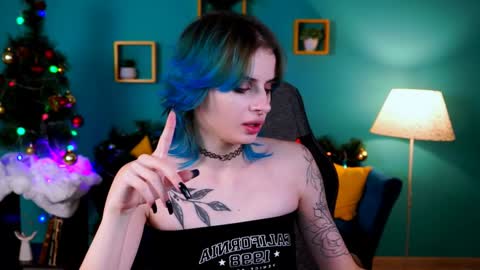 Snapshot of jade_castle chatting on 12/31/24, 10:58 jade_castle online show from 12/31/24, 10:58