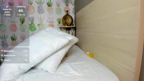 jade_cruz20 online show from 12/23/24, 10:23