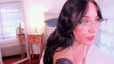 Snapshot of jade_evergreen_ chatting on 12/16/24, 05:54 Jade online show from 12/16/24, 05:54