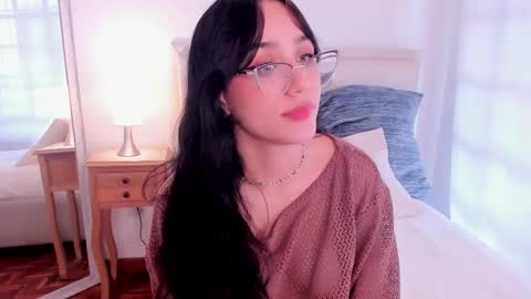 Snapshot of jade_evergreen_ chatting on 12/27/24, 03:48 Jade online show from 12/27/24, 03:48