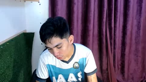 Jade online show from 12/21/24, 11:44