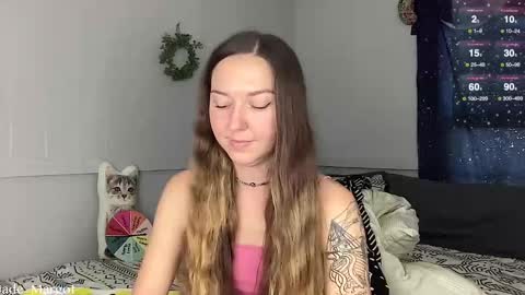 Snapshot of jade_margot chatting on 02/25/25, 10:39 Jade Margot online show from 02/25/25, 10:39