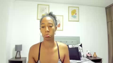 Jade smile online show from 09/12/25, 02:28