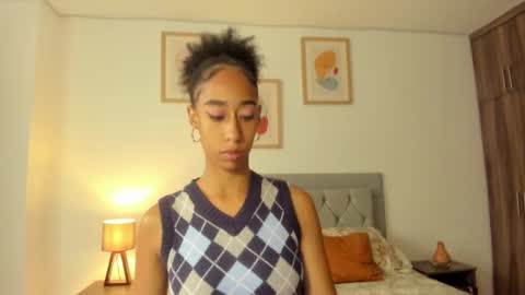 Jade smile online show from 10/02/25, 03:19